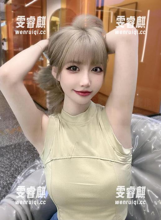 陈妮妮UNI 微密圈 - 陈妮妮UNI的天使降临:全套作品,谁能不爱?