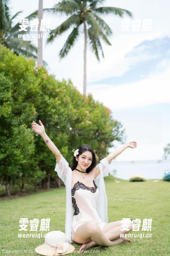 魅妍社-Manuela玛鲁娜 魅妍社 - 新鲜出炉!Manuela玛鲁娜白色写真更新,能不能不那么看似随意?